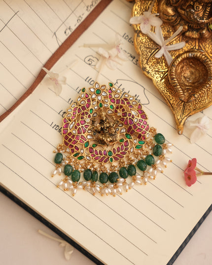 Kundan Lockets 111283