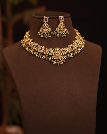 Antique Neck Set 111287