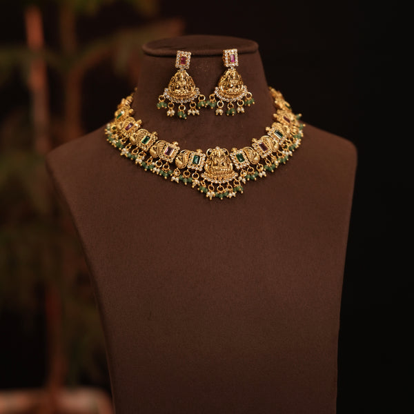 Antique Neck Set 111287