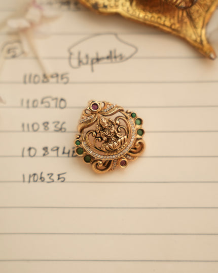 Antique Lockets 111298