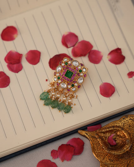 Kundan Lockets 111309