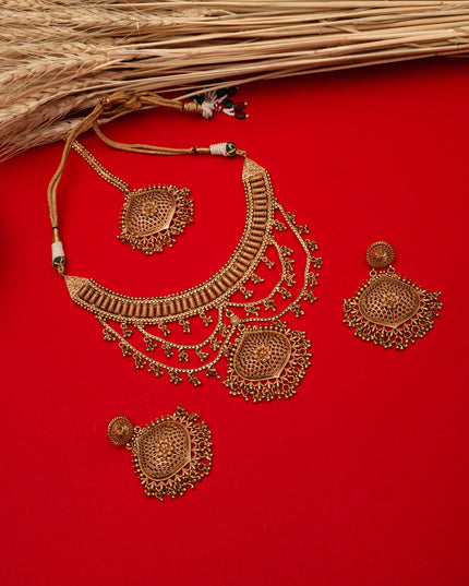 Antique Neck Set 111422