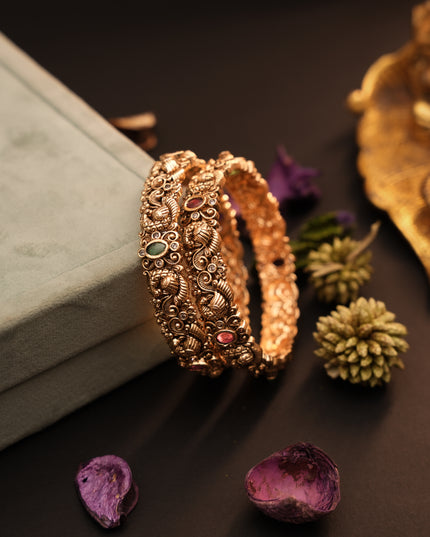Antique Bangles 111430