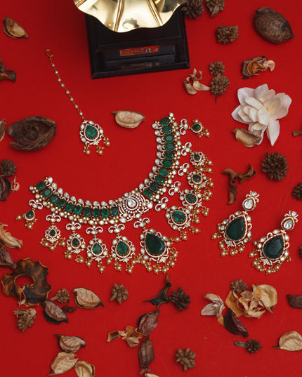 Victorian Neck Set 111464