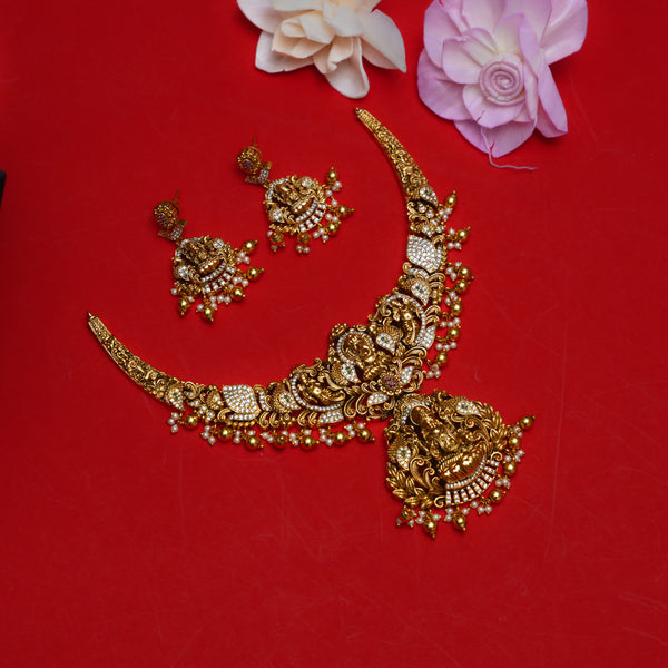 Antique NeckSet 111497