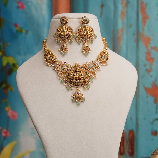 Antique Neck Set 111585