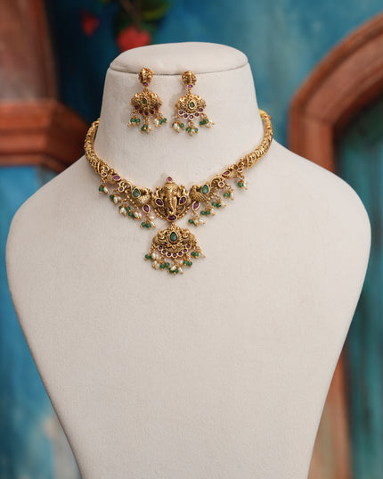 Antique Neck Set 111586