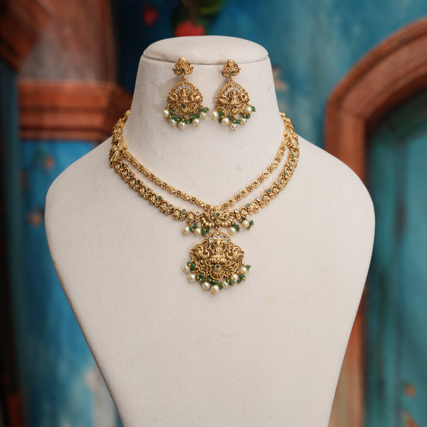 Antique Neck Set 111589