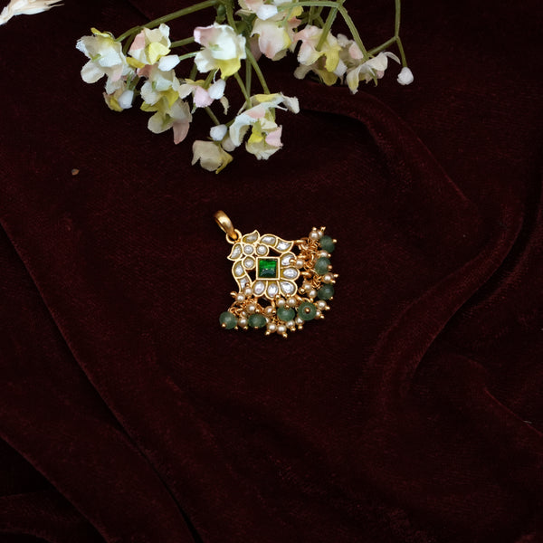 Kundan Lockets 111675