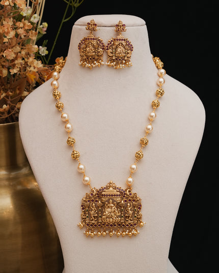 Antique Neck Set 111777