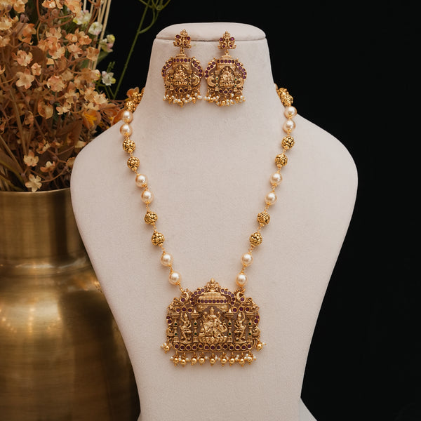 Antique Neck Set 111777