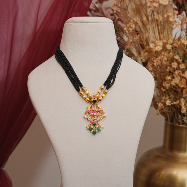 Kundan Black Beads 111807