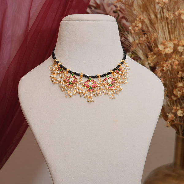 Kundan Black Beads 111809