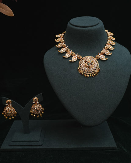 Kundan Neck Set 111841