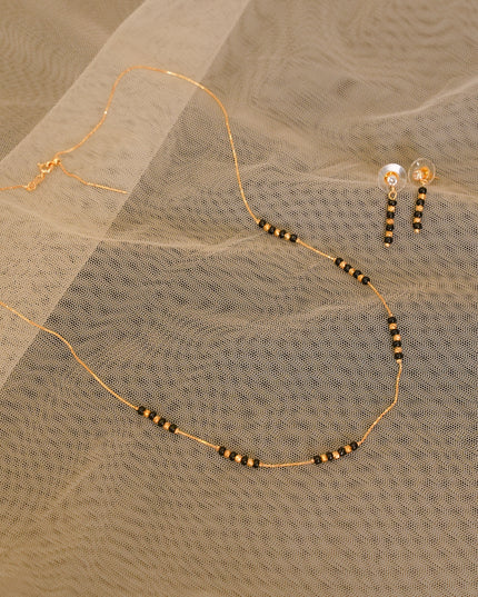 Black Beads 111923
