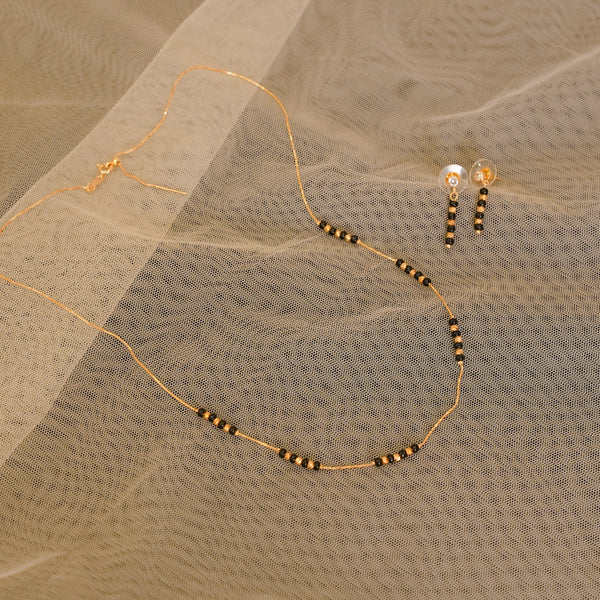 Black Beads 111923