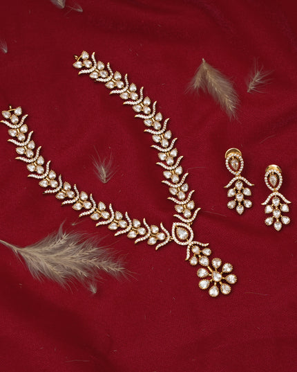 Moissanite Neck Set 111940