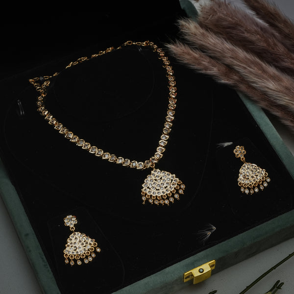 Antique Neck Set 112002