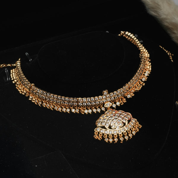 Antique Neck Set 112005