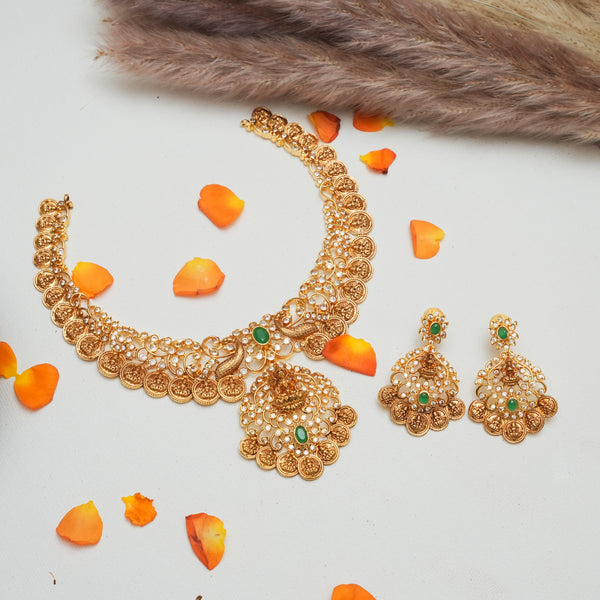 Antique Neck Set 112012