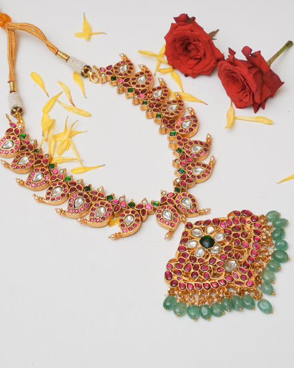 Kundan Neck Set 112034
