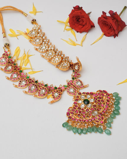 Kundan Neck Set 112034