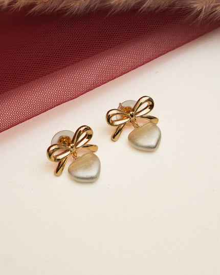 Antique Earrings 112199
