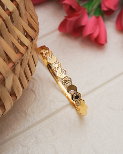 Kada 112243