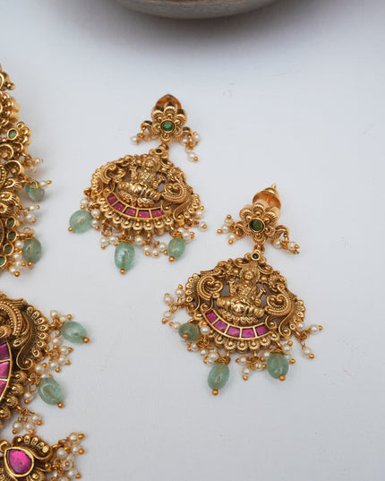 Antique Neckset  112293