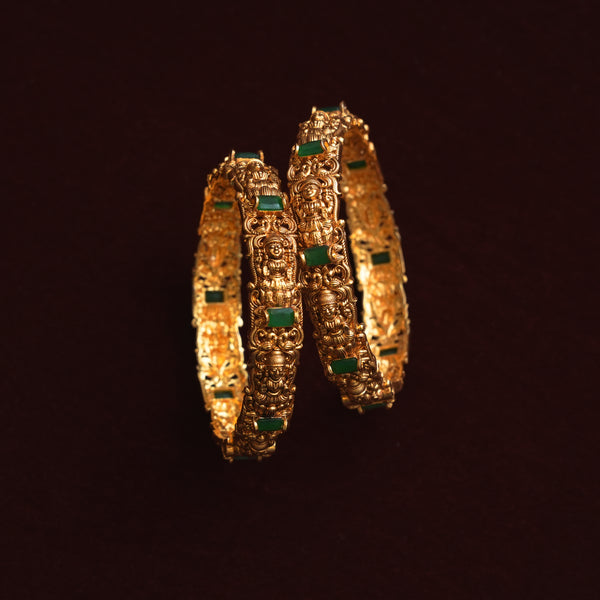 Antique Bangles 112318