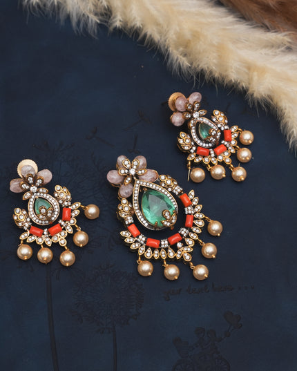 Victorian  Pendent 112323