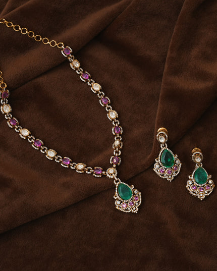 Moissanite Neckset 112480