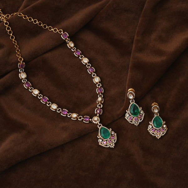 Moissanite Neckset 112480