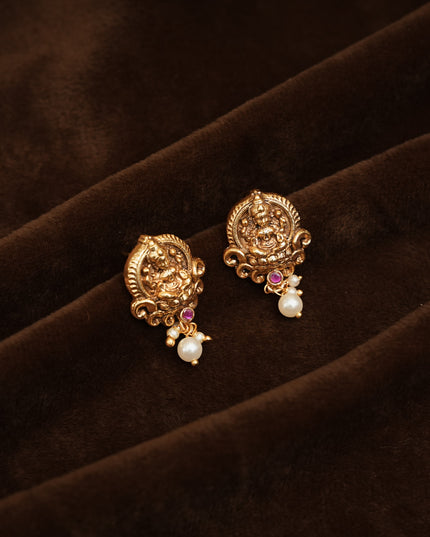 Studs 112537