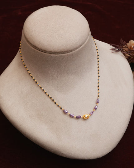 92.5 Black beads  112568