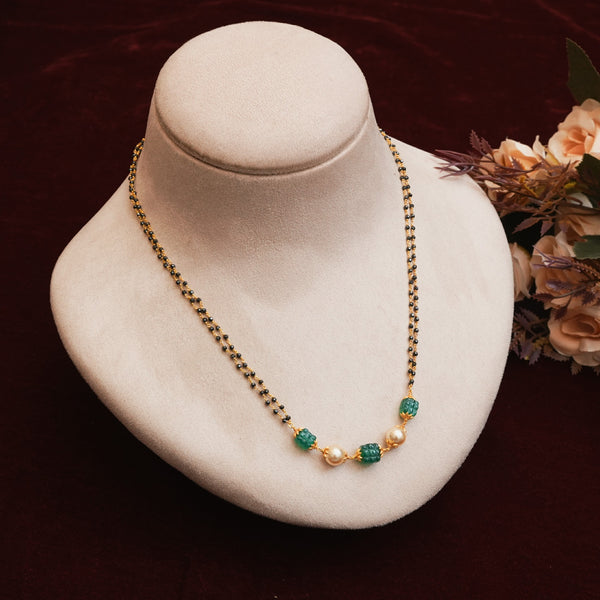 92.5 Black beads 112570