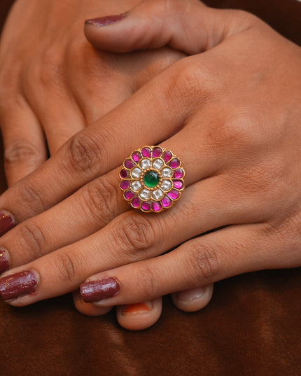 Kundan Finger Ring 112614