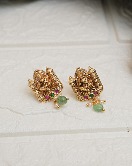 Earrings 112711