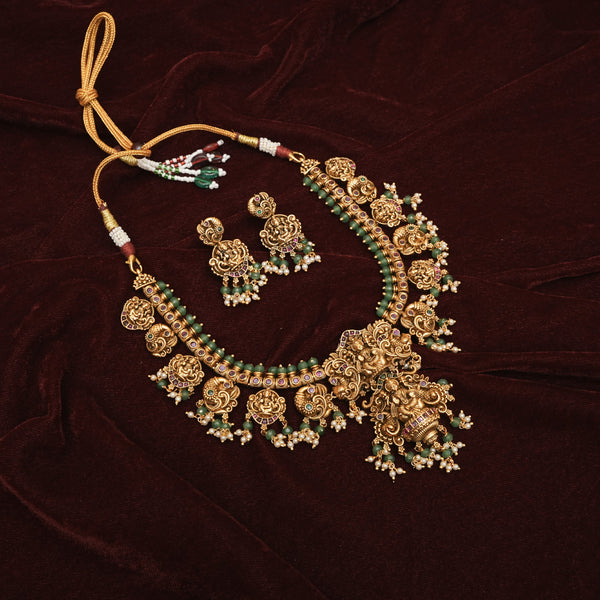 Neckset 112825
