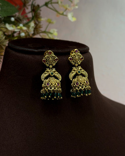 Antique Earrings 110300