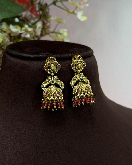 Antique Earrings 110300