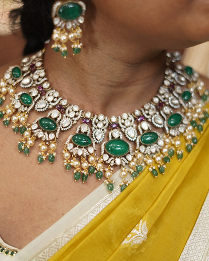 Victorian Neck Set 110465