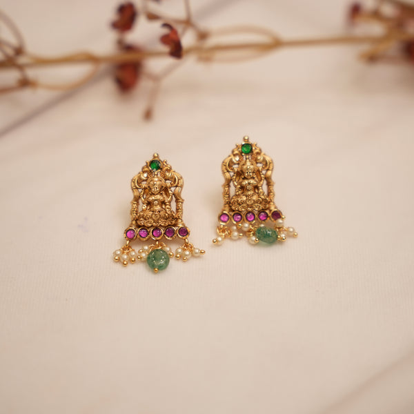 Antique Earrings 111032