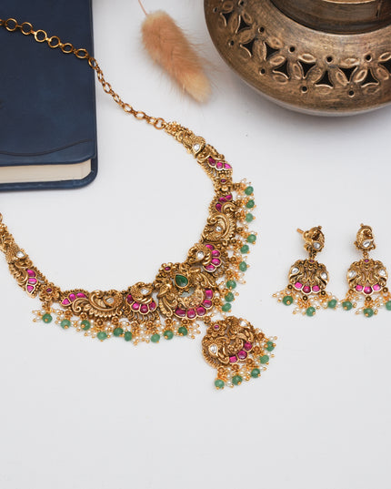 Kundan  Neck Set  112303