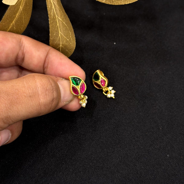Kundan Bugadi Earrings 110422