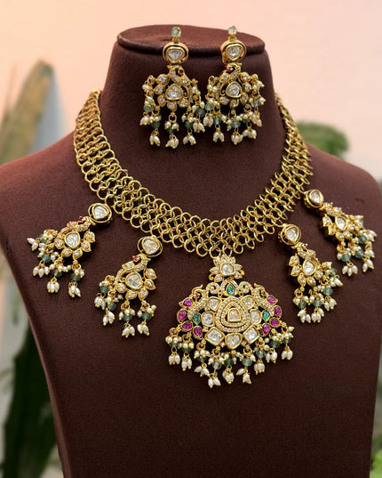 Moissanite Neck set 110652