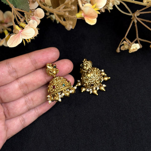 Antique Earrings 110686