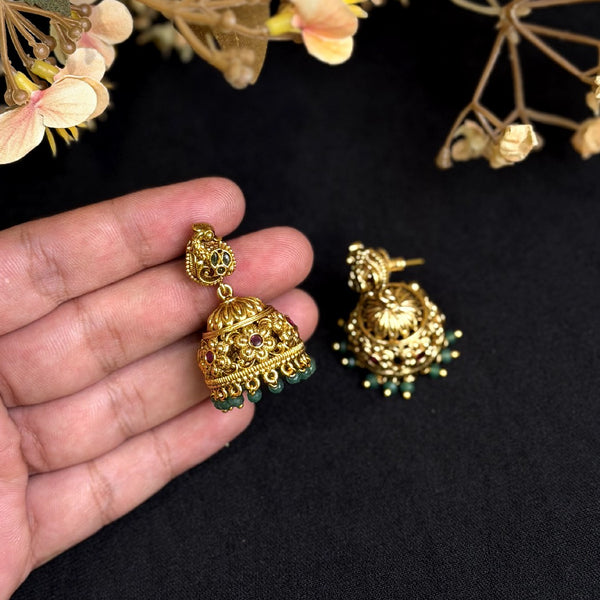 Antique Earrings 110688