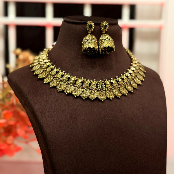 Antique Neck Set 110736