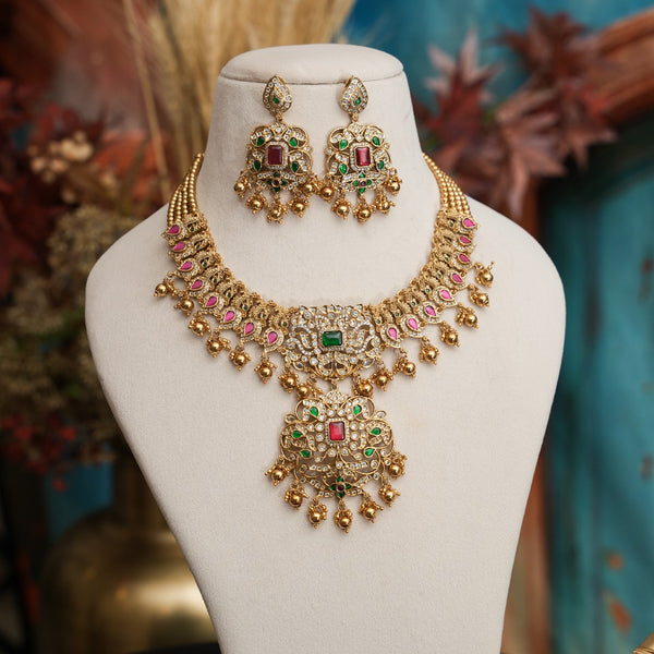 Antique Neck Set 110752